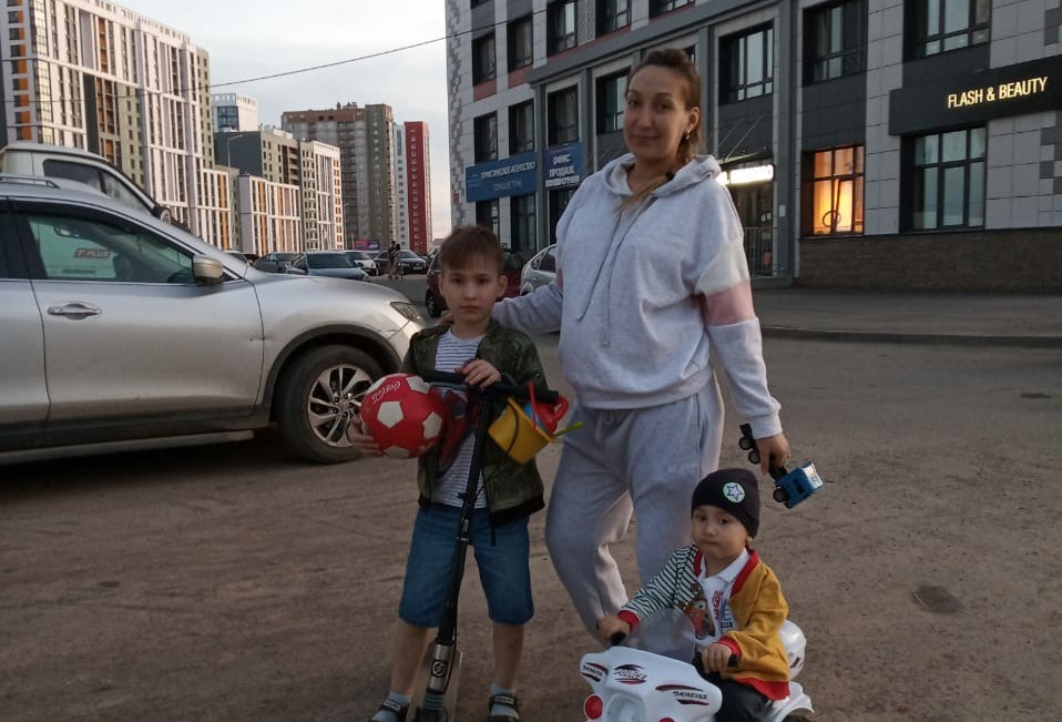 Заставка для - Диана Денисламова: многодетная мама нуждается в нашей помощи!