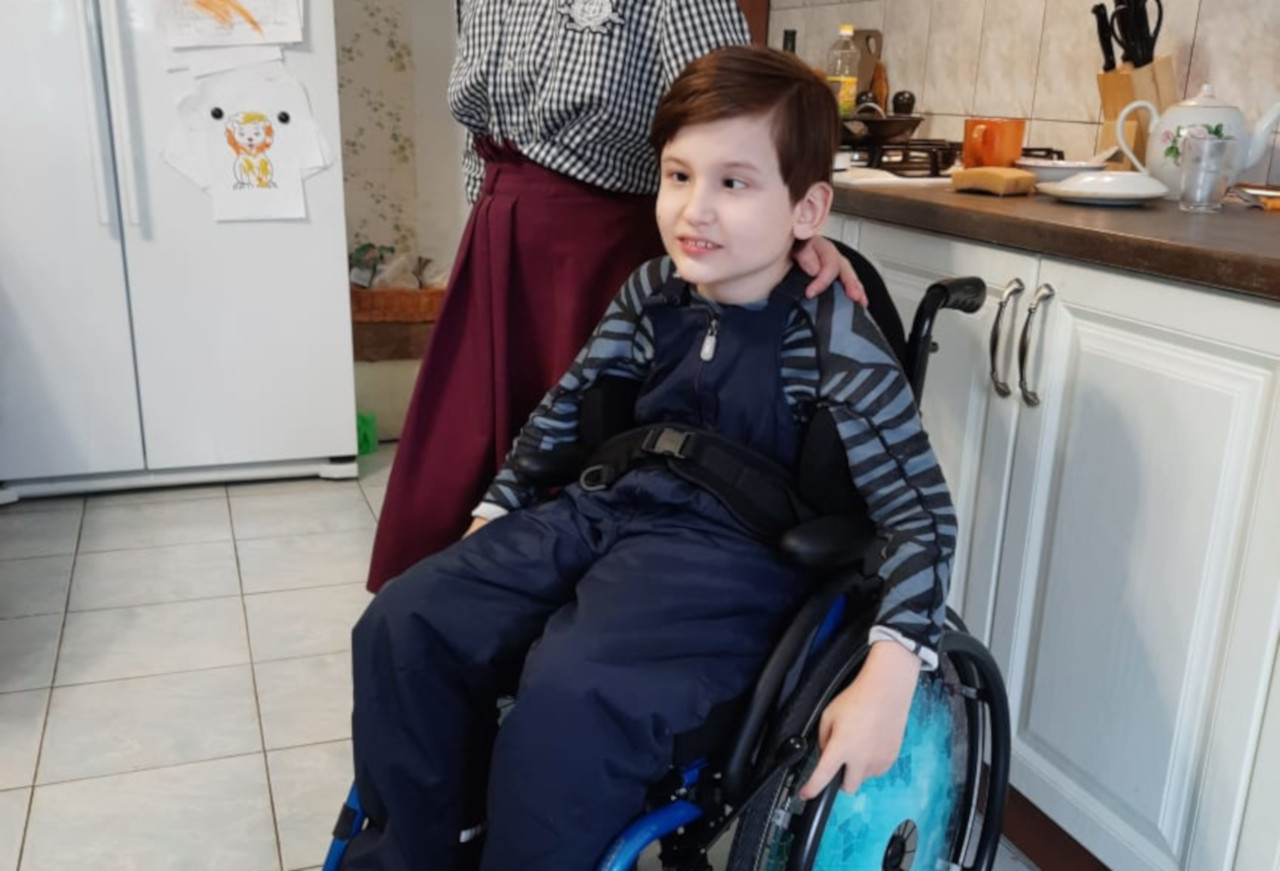 #СПАСИБО! Рогозянский Саша получил долгожданную инвалидную коляску