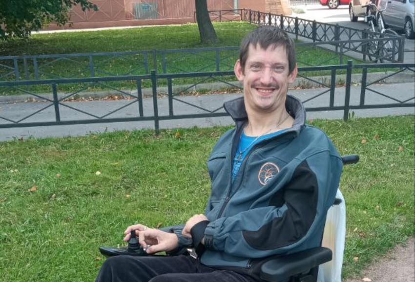 #СПАСИБО! Благодаря ежемесячным платежам, Александр Моисеенков смог получить коляску!