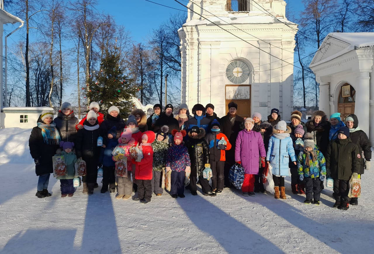 Праздник Рождества в каждом сердце – подари тепло ближним! —  Благотворительный Фонд «Мои друзья»